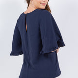 Quarter Sleeve Airflow Blouse