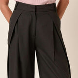 Deep Pleated Wide Leg Pant