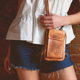 Aleike Crossbody (BedStu)