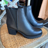FINAL SALE ~ MIA "Jody" Chelsea Boot