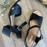 Hereby Dress Sandal (SODA)