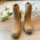 Dagny Boot (MIA)