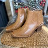 Velta Ankle Boot