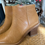 Velta Ankle Boot