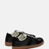 Dixon Sneaker (Steve Madden)