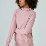 Core Performance Pullover (7 Diamonds)