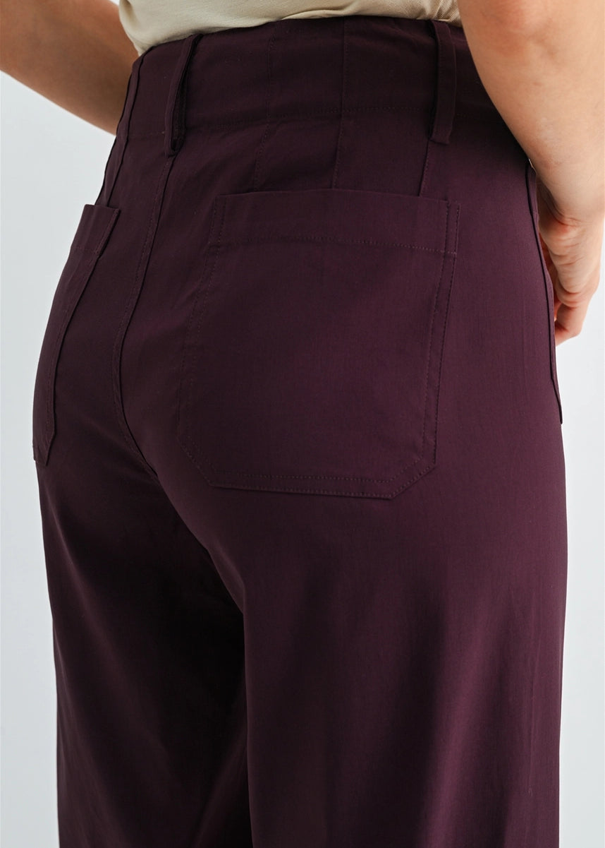 Pretty Pocket Detail Pant
