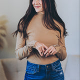 Ribbed Mock Neck Top (Dex)