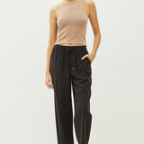 Slightly Cropped Drawstring Pant