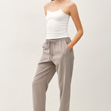 Slightly Cropped Drawstring Pant