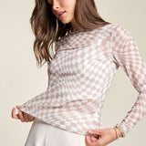 Checkerboard Mesh Layering Top