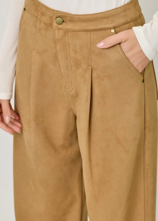 Easily Suede Trouser