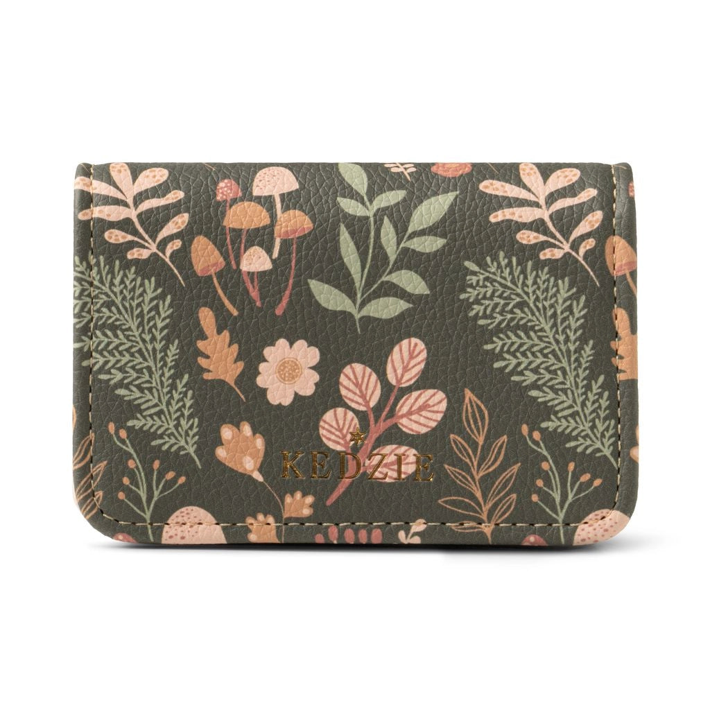 Essentials Only Cash & Card Wallet (Kedzie)