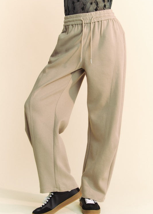 Pleated Drawstring Sport Pant