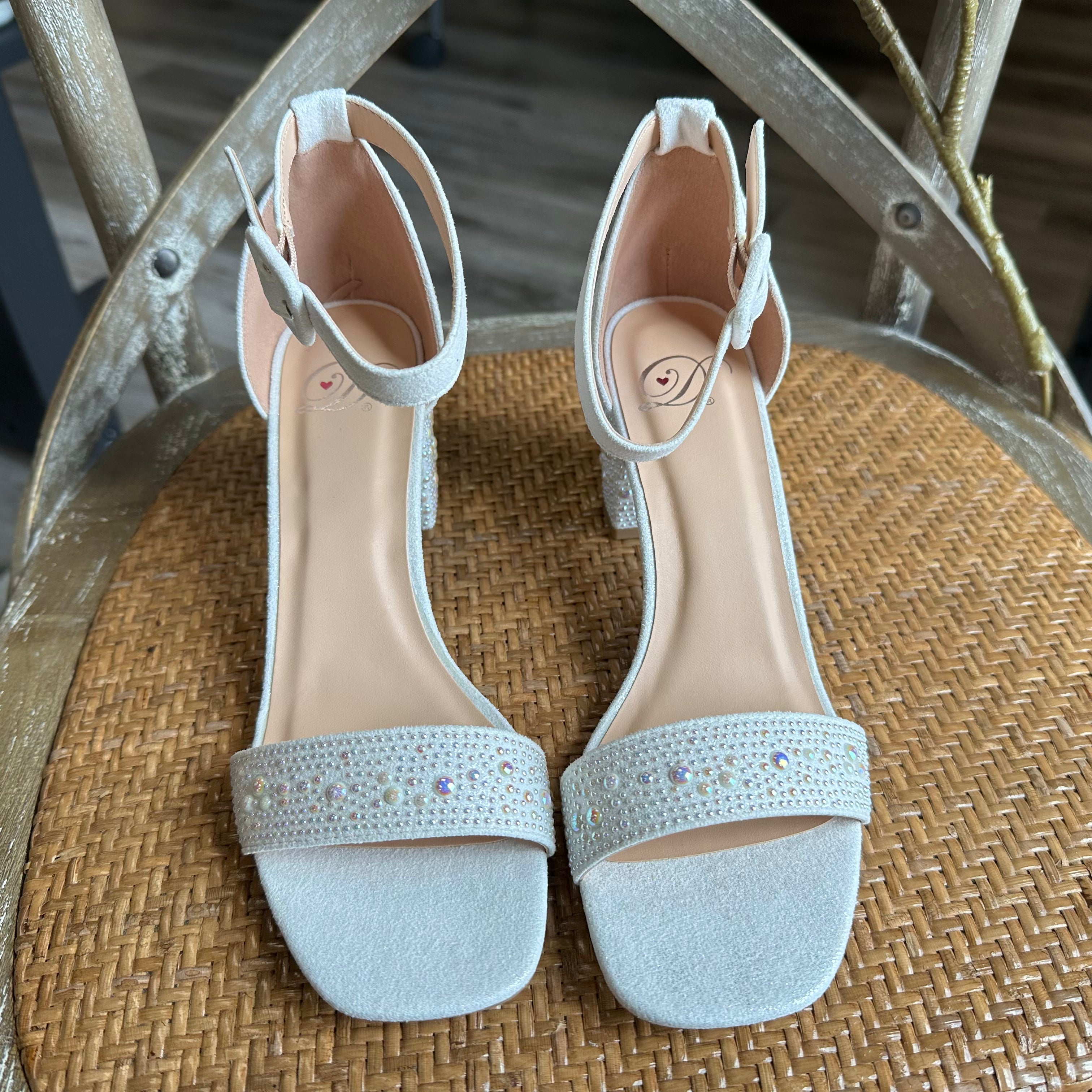 Crete Pearl Dress Sandal 8 / WHITE/PEARL Crete Pearl Dress Sandal 8 / WHITE/PEARL