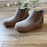 It's Chilly Bootie