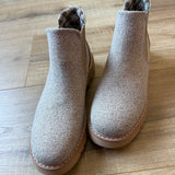 It's Chilly Bootie