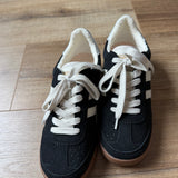 Neevan Lace-Up Sneaker (Yellowbox)