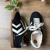 Neevan Lace-Up Sneaker (Yellowbox)