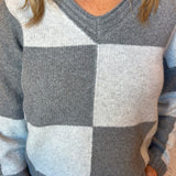 V Neck Colorblock Sweater (Dex)