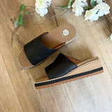 Ayama Wedge Sandal (Yellowbox)