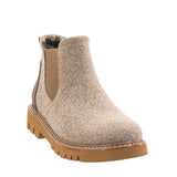 It's Chilly Bootie