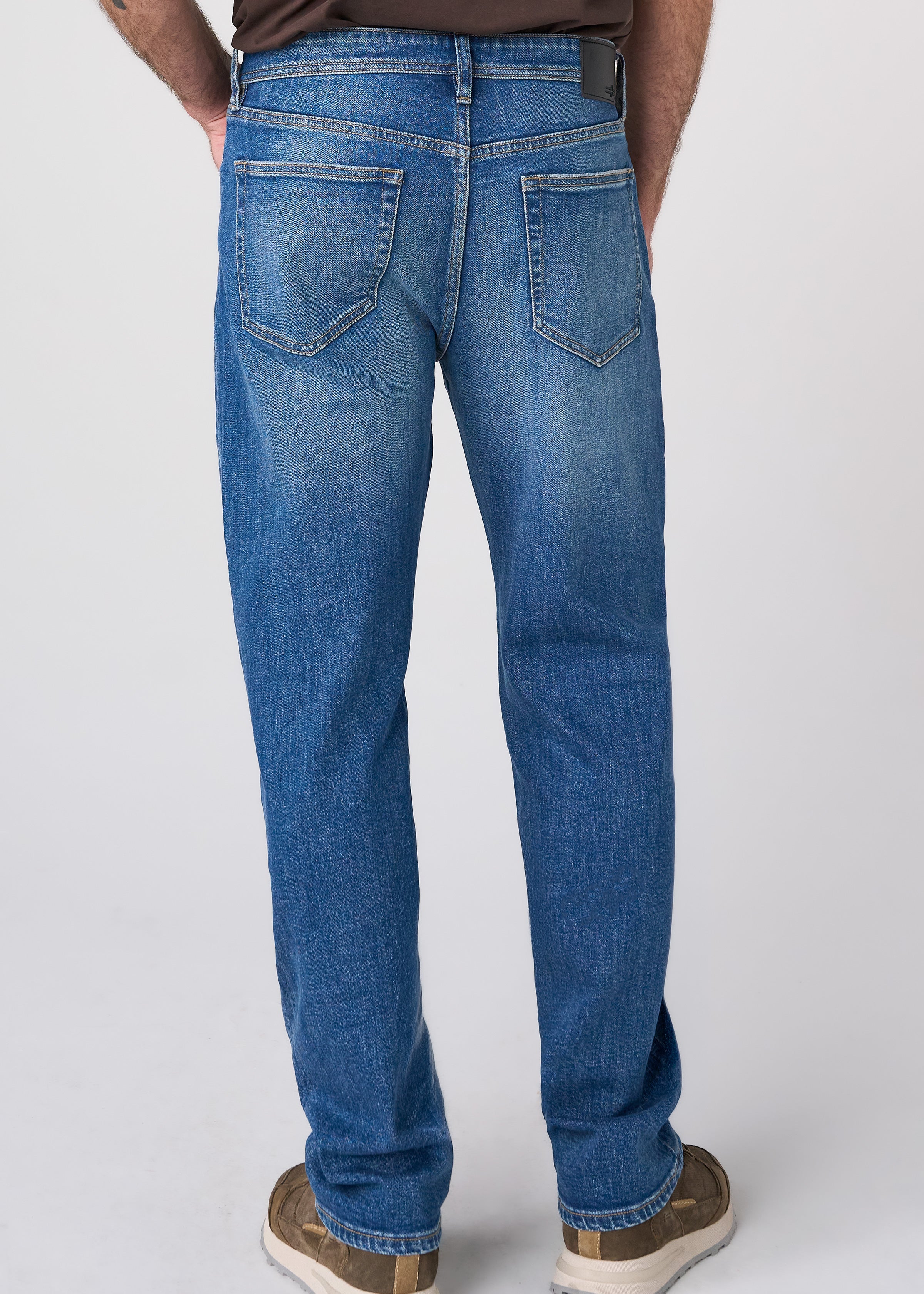 Men's Sutton Loose Straight Jean (Liverpool)