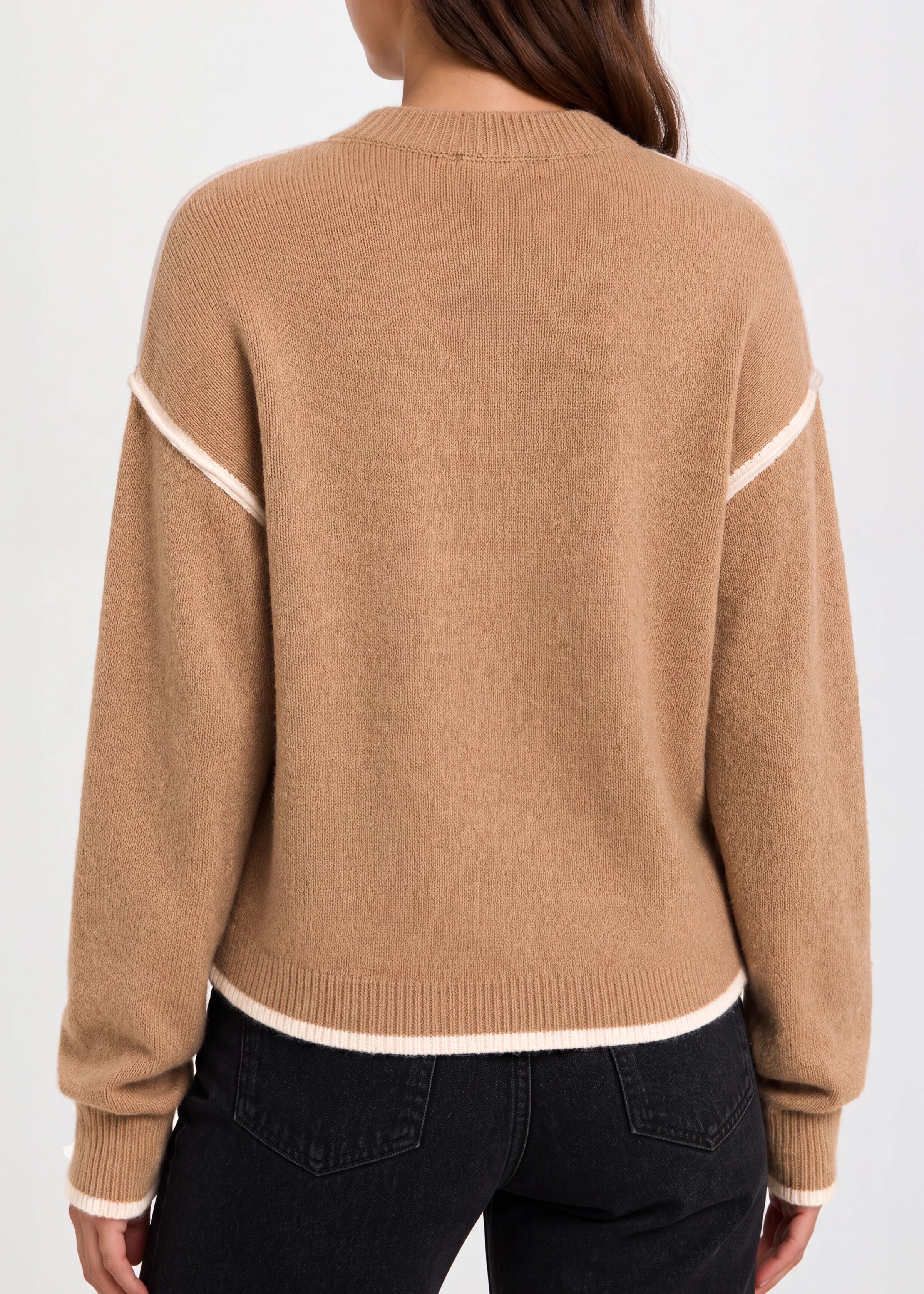 Long Sleeve Sweater w/ Tulip Hem (Liverpool)