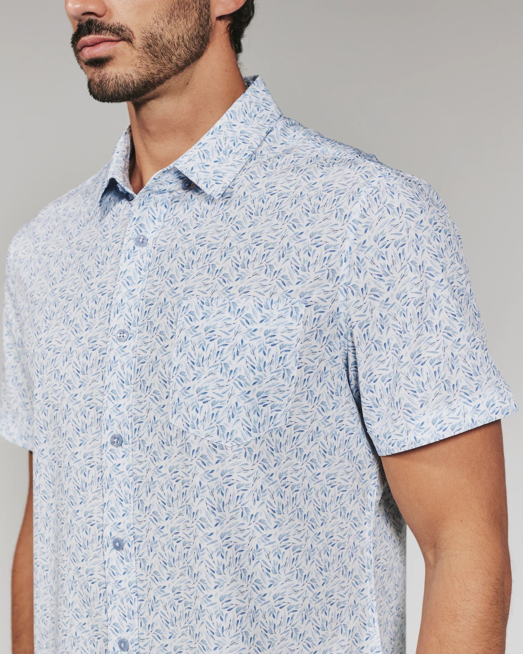 Auden Short Sleeve Shirt (7 Diamonds)