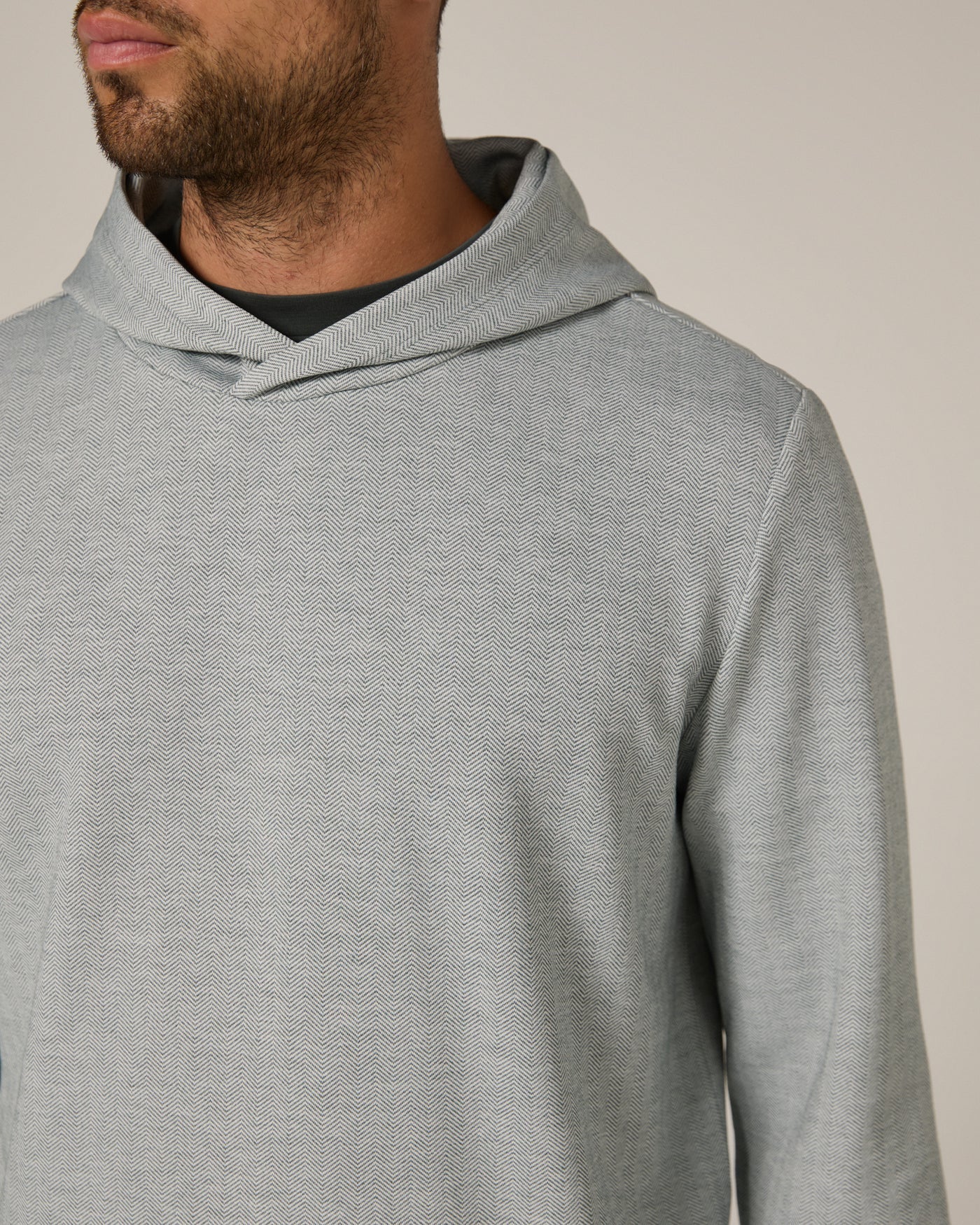 Roarke Herringbone Hoodie (7 Diamonds)