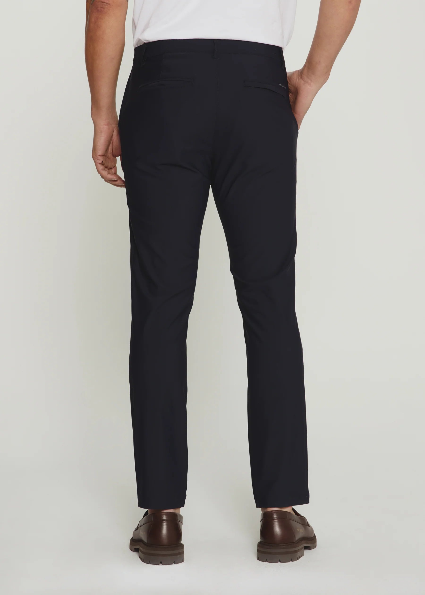 Zuma Chino Pant (7 Diamonds)