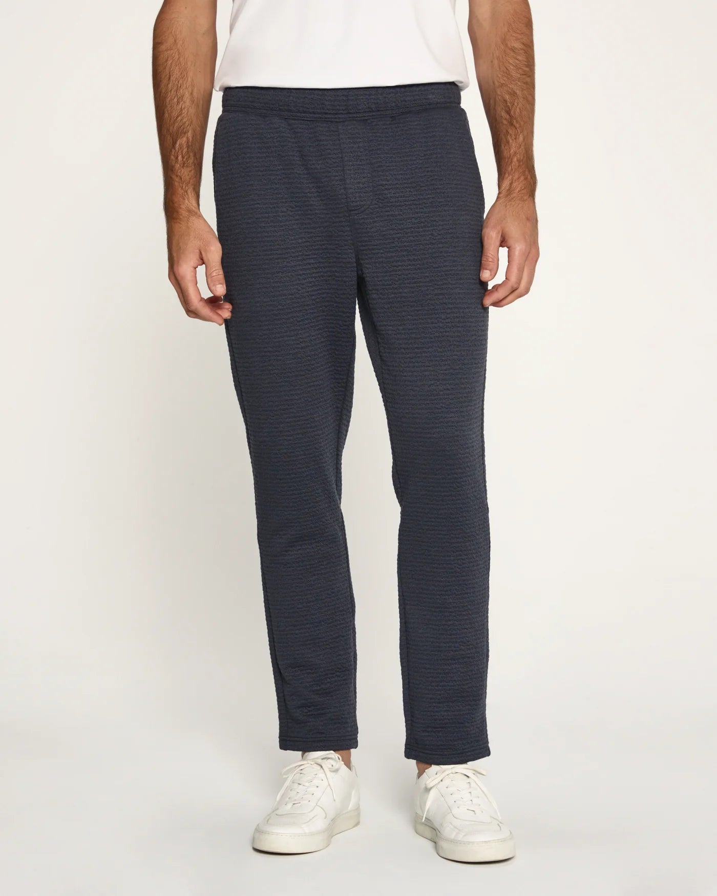 Elevate Jogger (7 Diamonds)