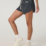 Clementine Short 2.0 4" (Vuori)