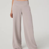 Sedona Midrise Wideleg Sweatpant (Vuori)