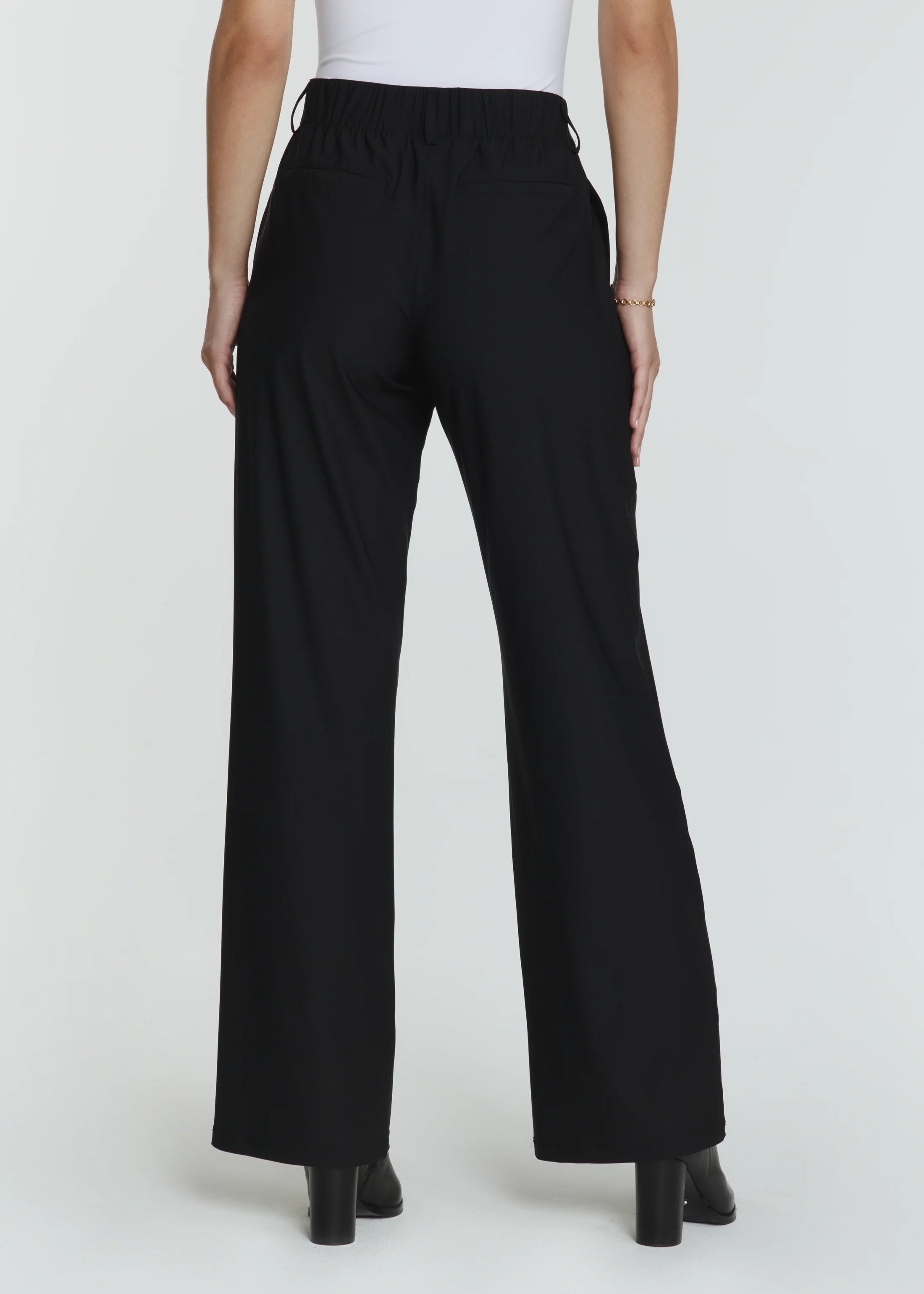1 Zuma High Waisted Trouser 30" (7 Diamonds)
