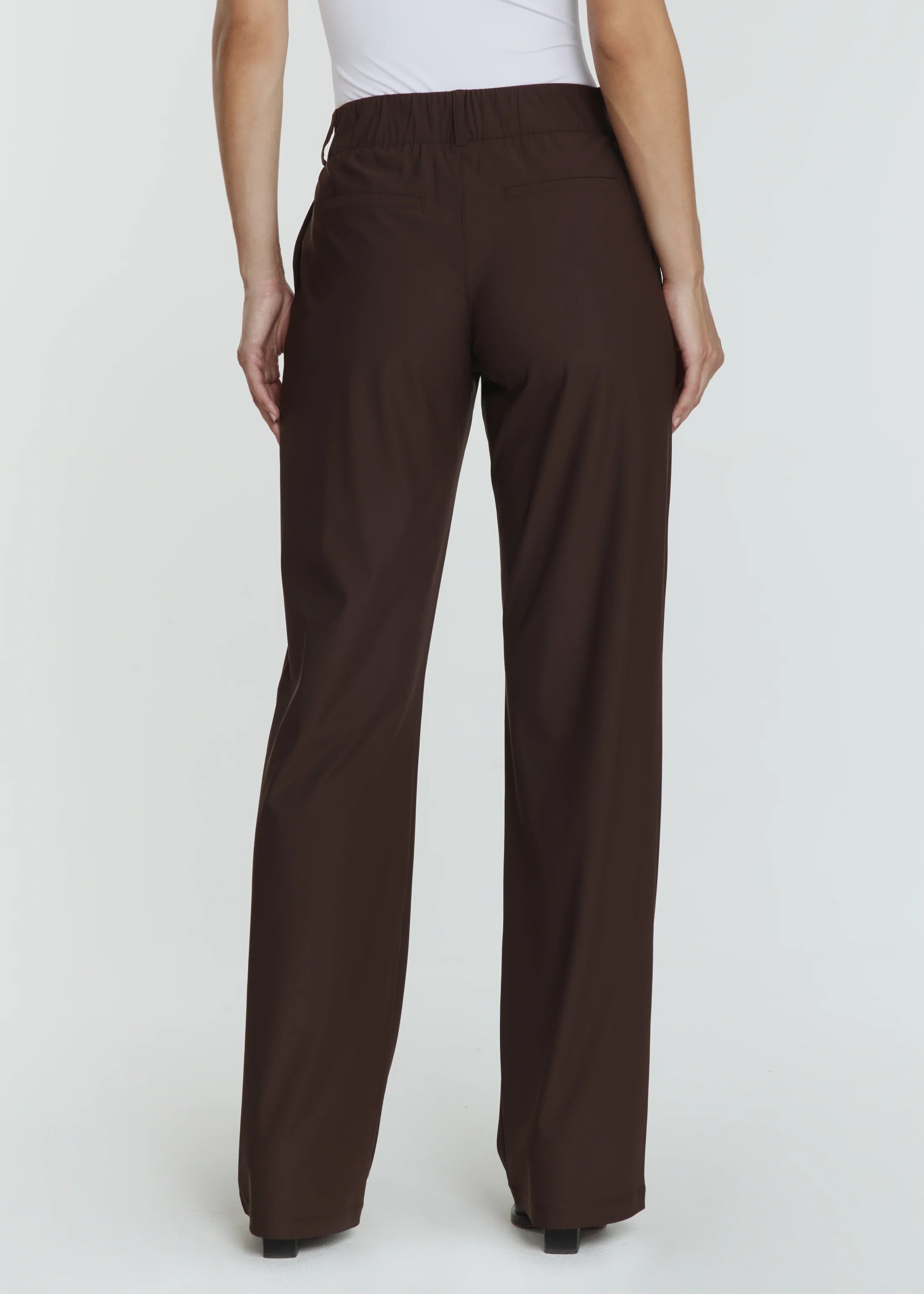 1 Zuma High Waisted Trouser (7 Diamonds)