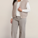Hooded Boucle Vest (Plus) (Dex)