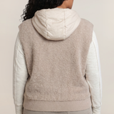 Hooded Boucle Vest (Plus) (Dex)