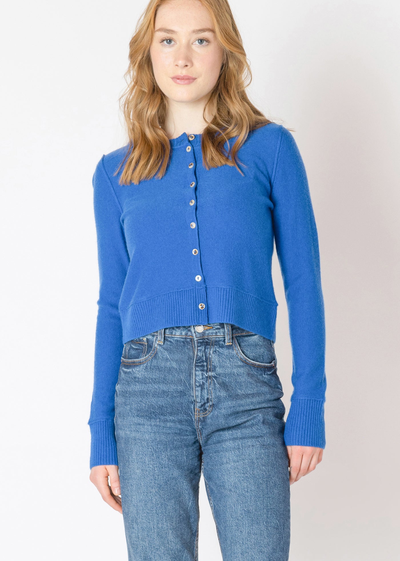 Easy Crewneck Cardigan (Dex)