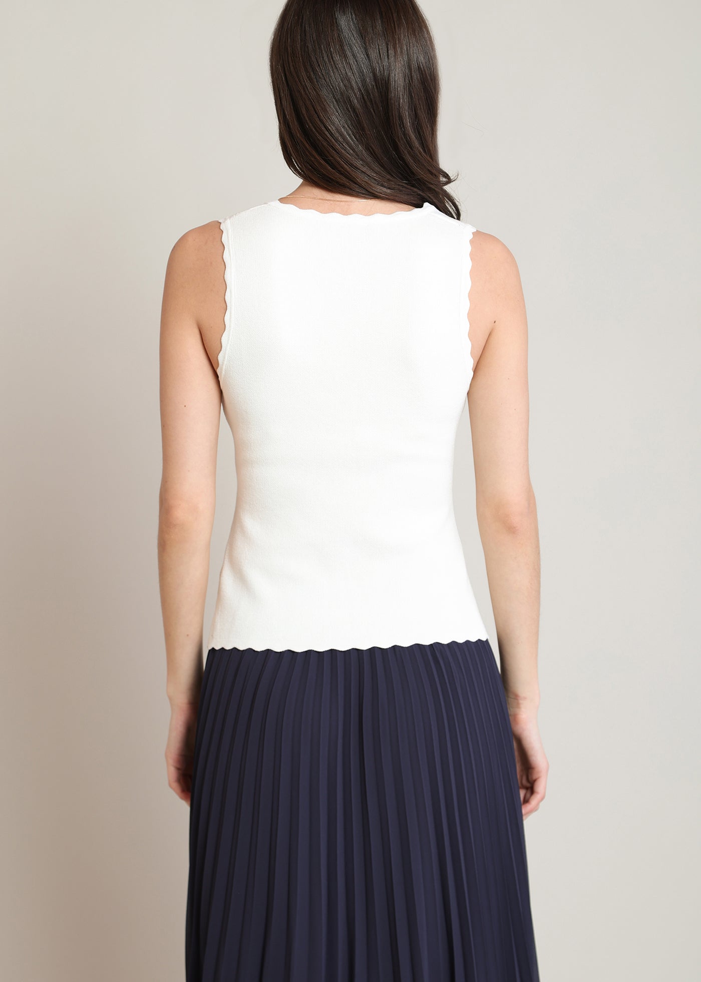Scalloped Knit Top (Dex)
